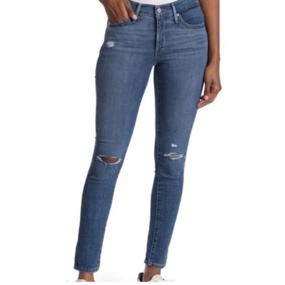 Levi’s Skinny Jeans - Picture 2 of 6